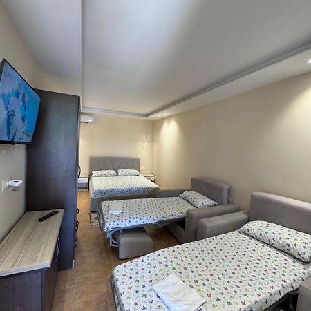 Vila Cano Hotel Durres Exterior photo